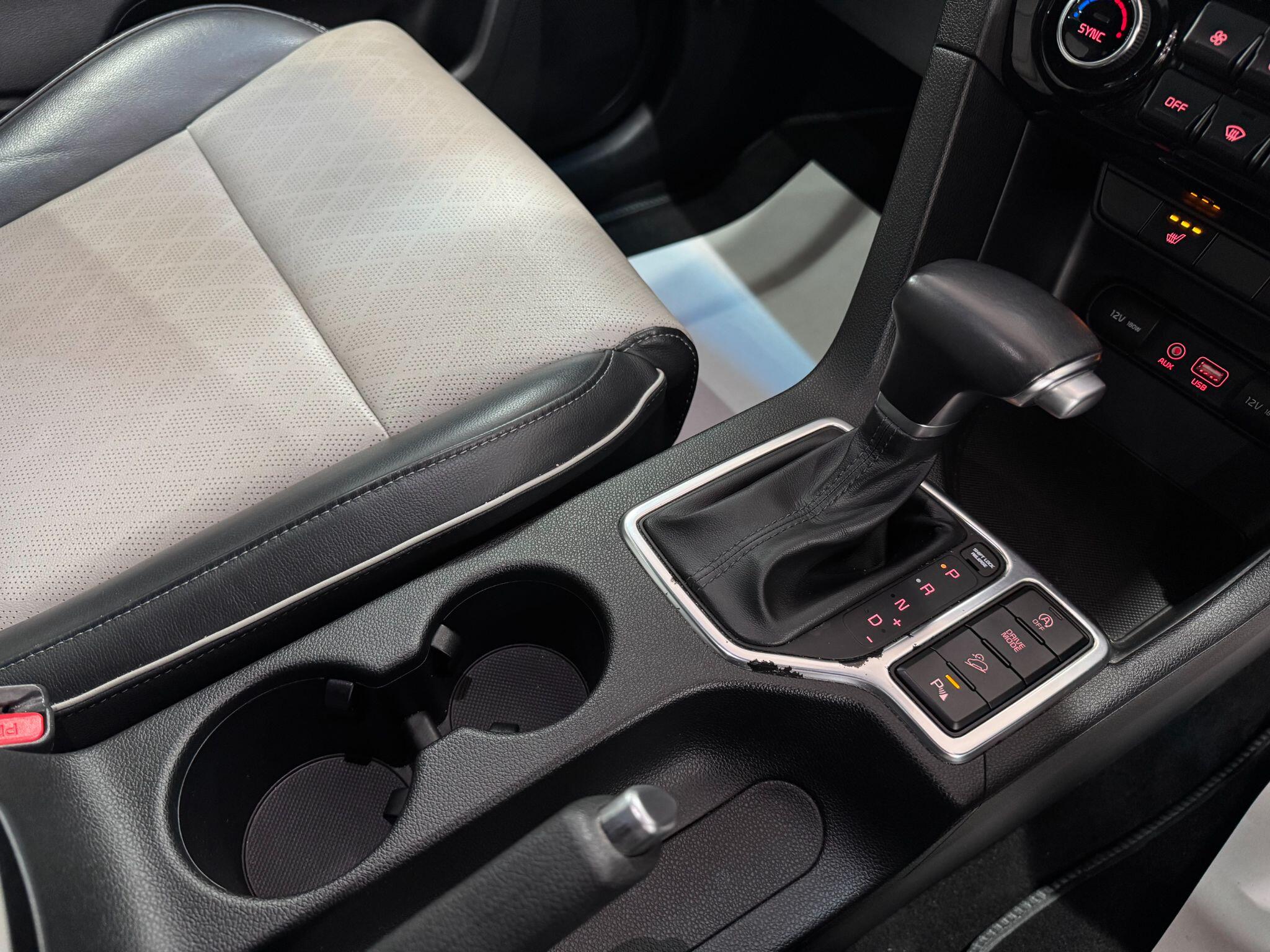 Kia Sportage view 45