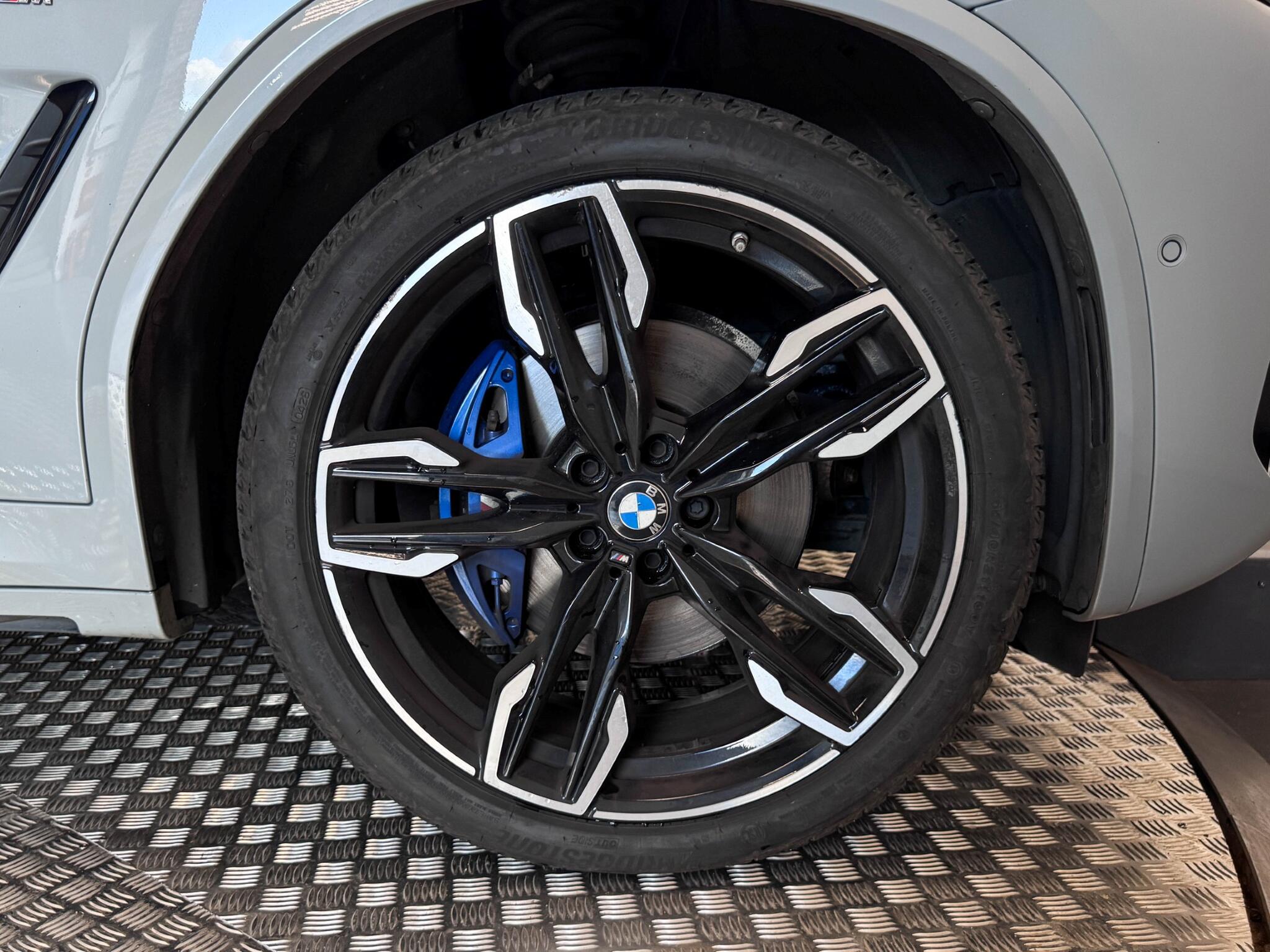 BMW X3 view 79
