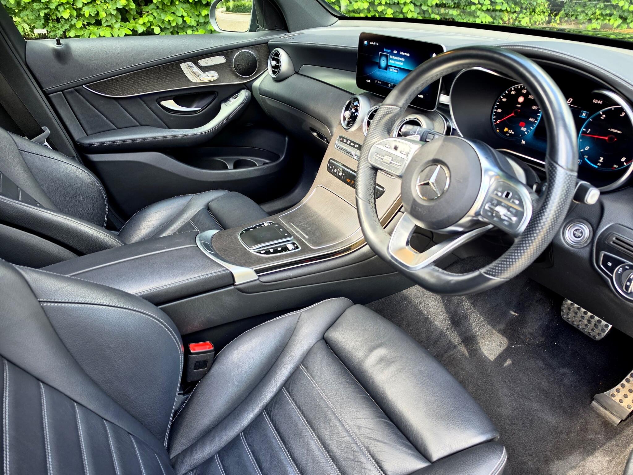 Mercedes-Benz GLC view 4
