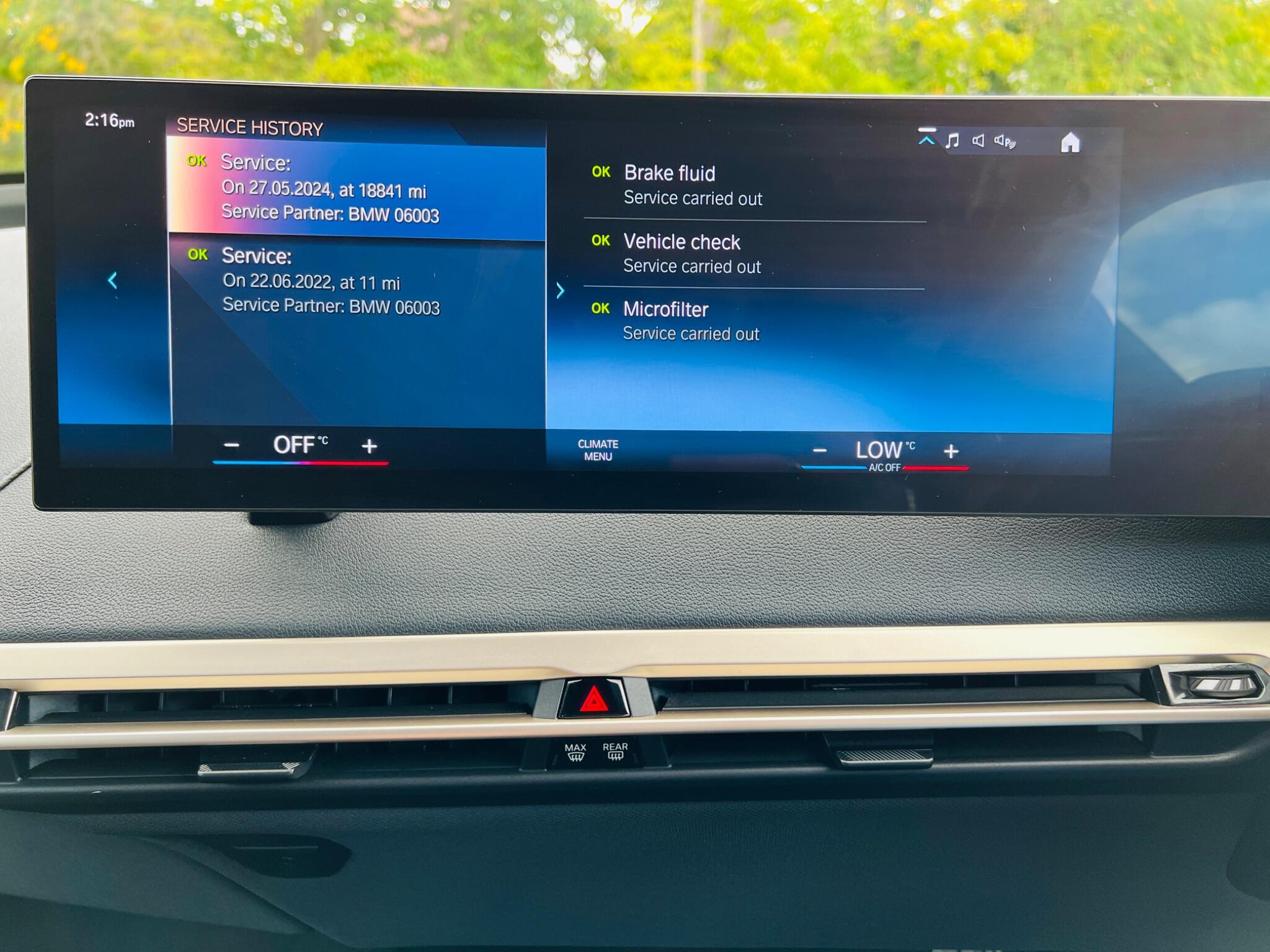2022 BMW iX 40 76.6kWh M Sport Auto xDrive 5dr • 23,495 miles image 59