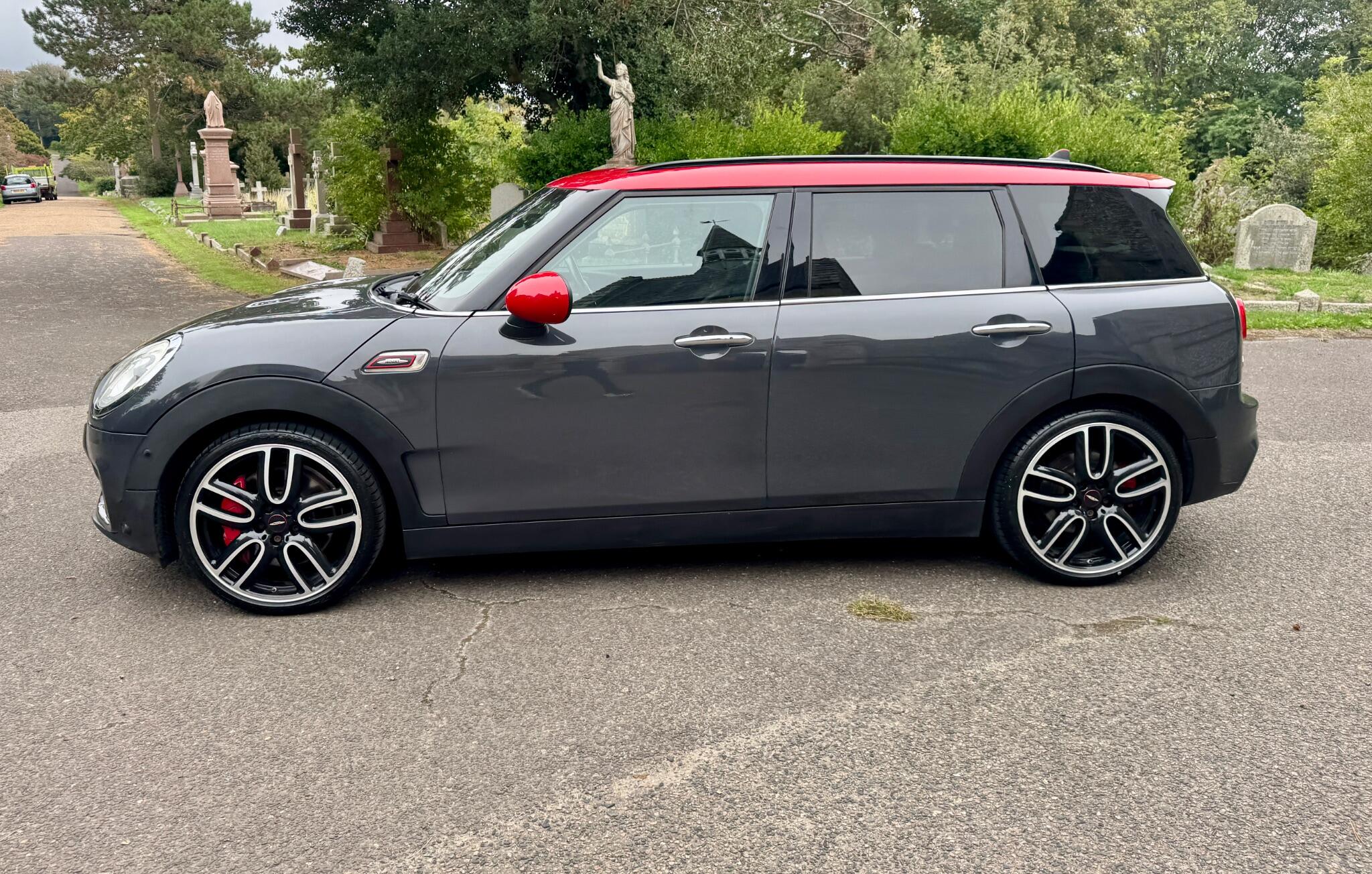 Mini Clubman view 15