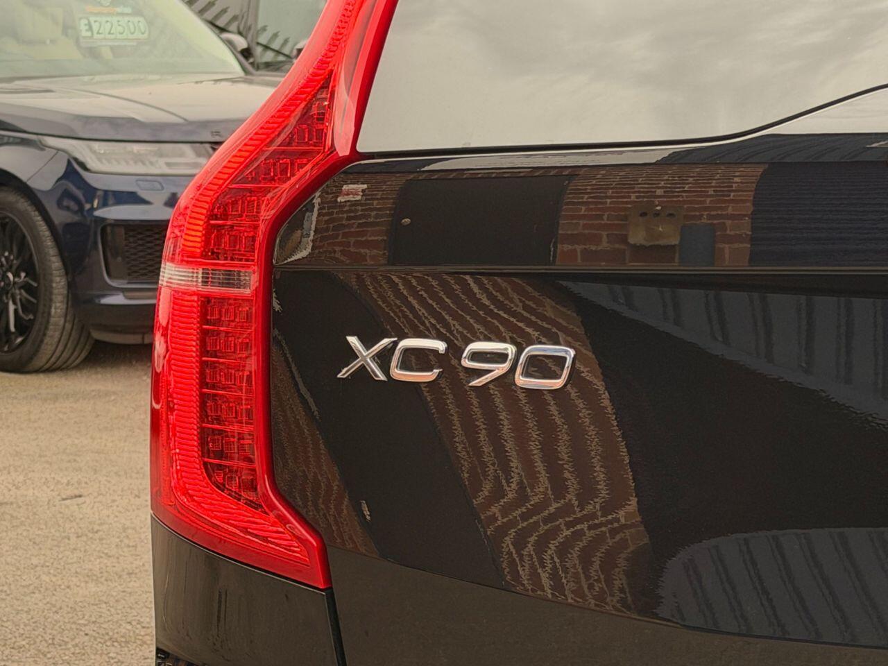 Volvo XC90 view 23