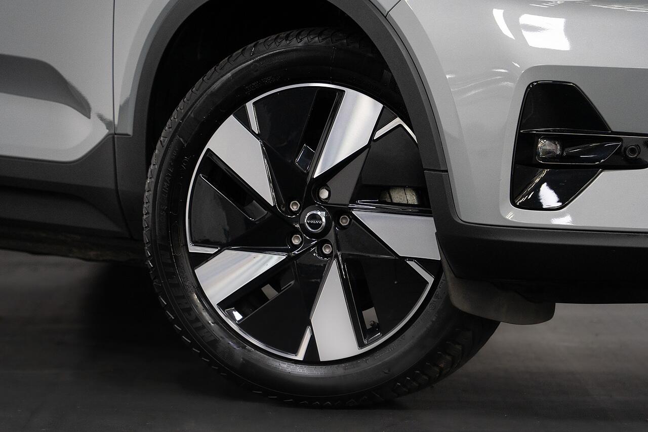 Volvo C40 view 30