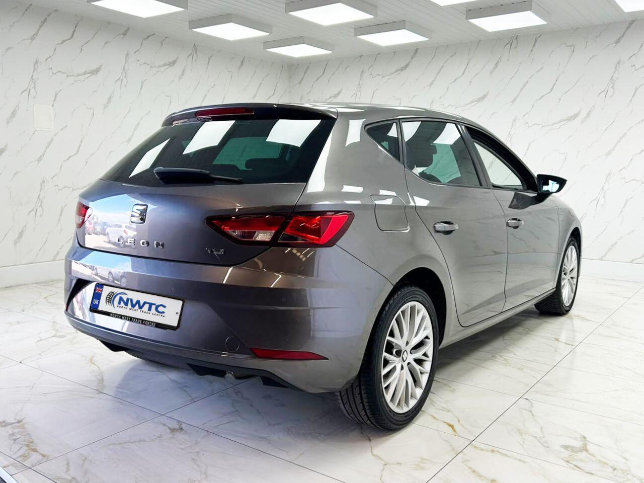 SEAT Leon view 11