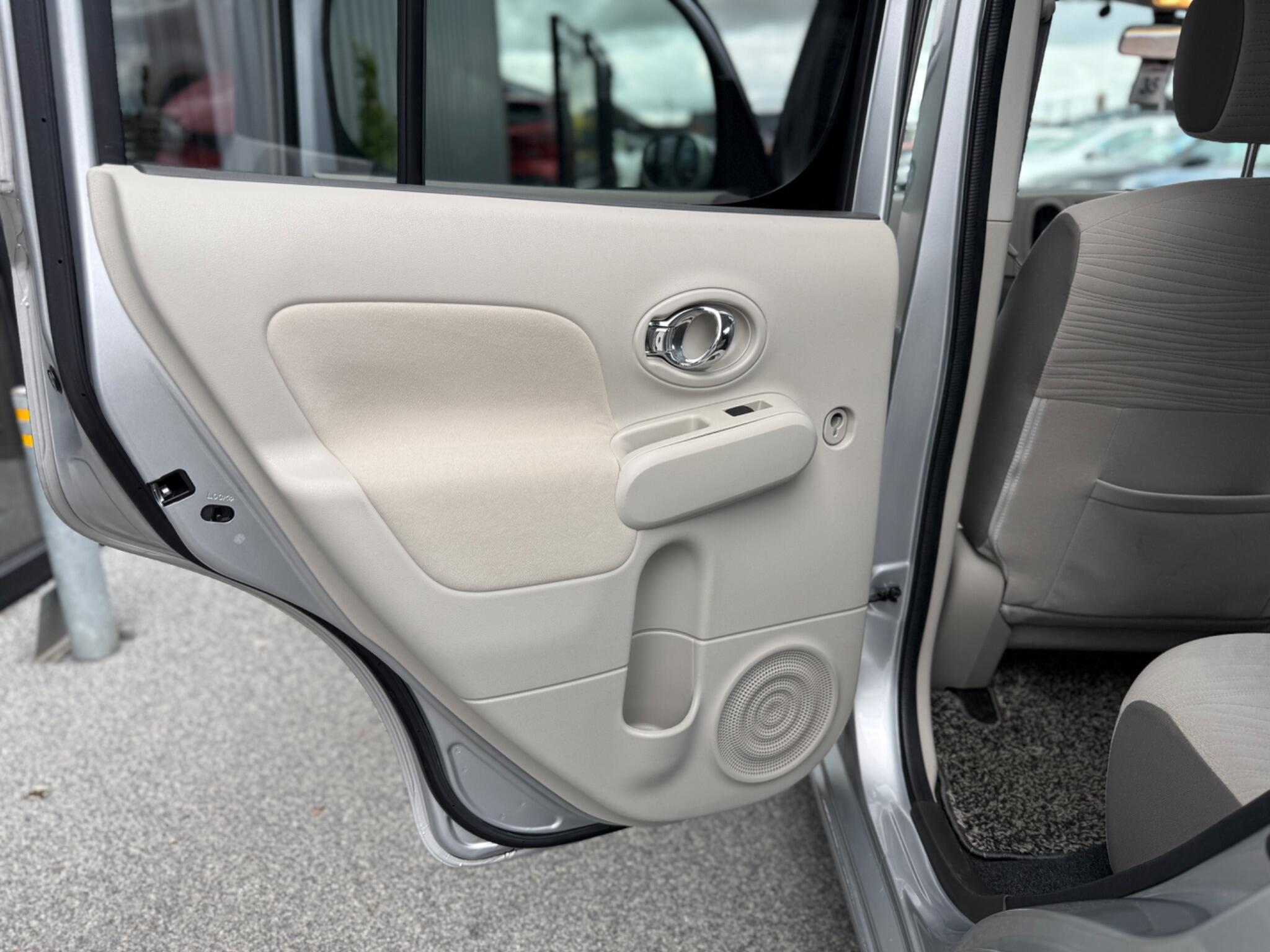 Nissan Cube view 47