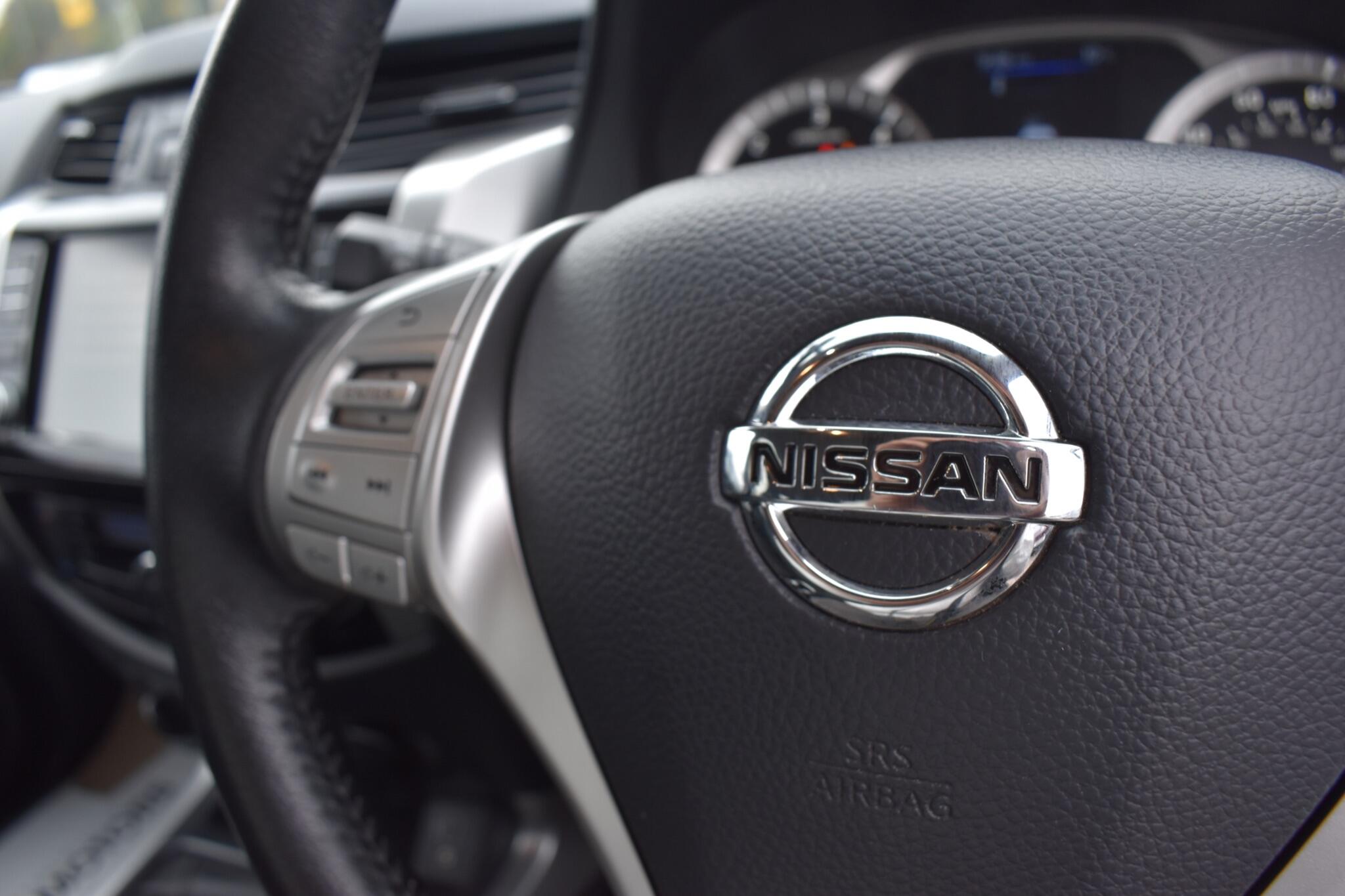 Navara - 2.3 dCi Tekna 4WD Euro 6 (s/s) 4dr - Image 42