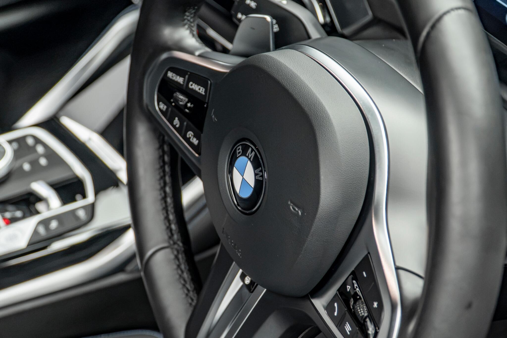 BMW 2 Series view 36