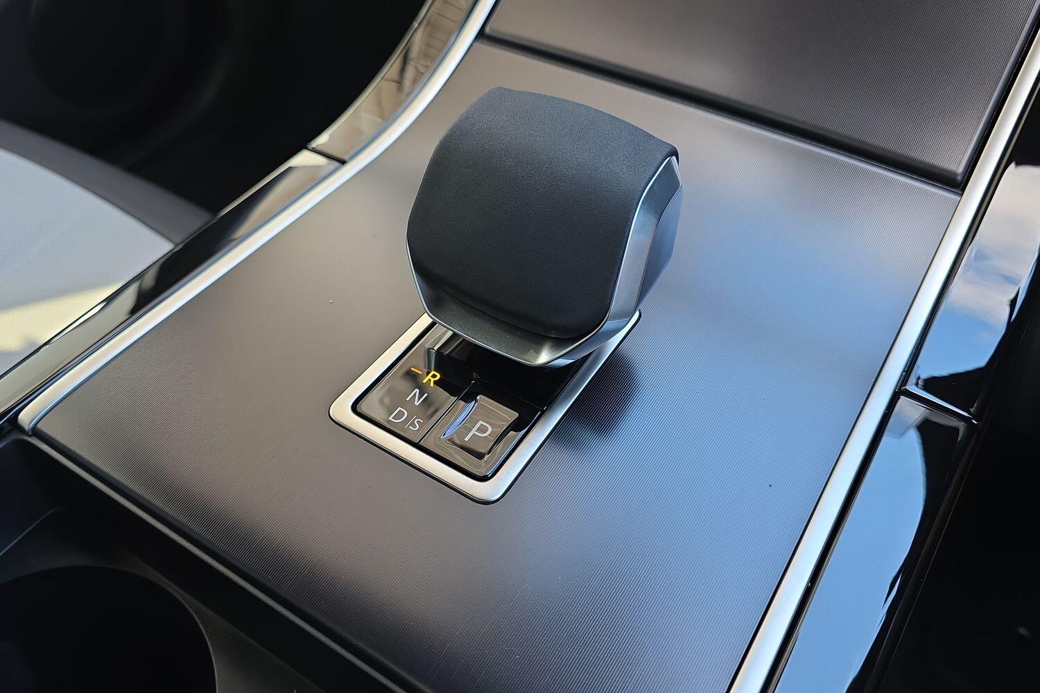 Land Rover Range Rover Evoque view 20