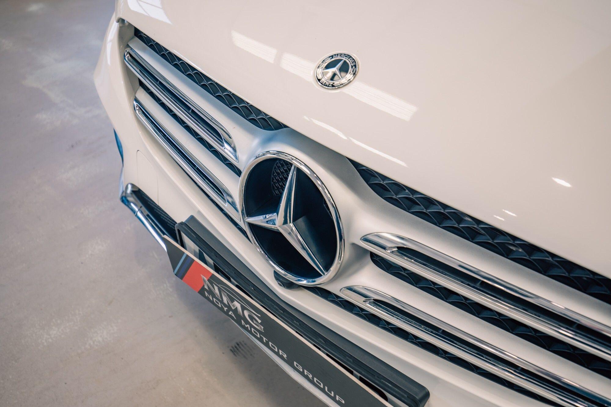 Mercedes-Benz GLC view 18