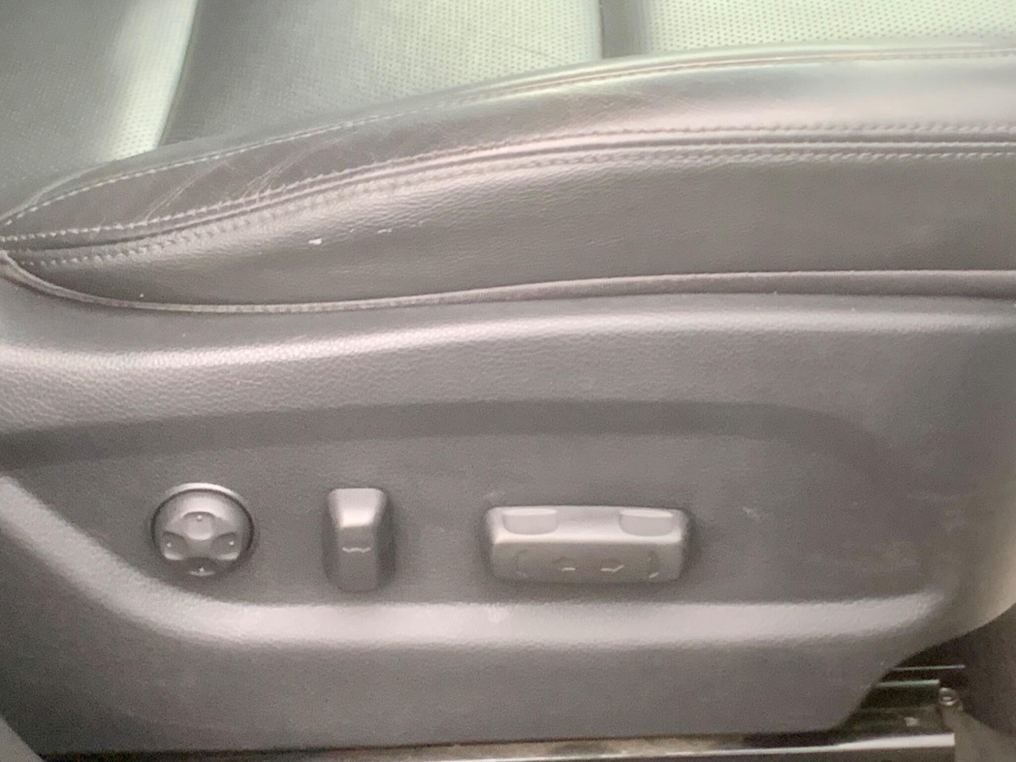 Hyundai Santa Fe view 23