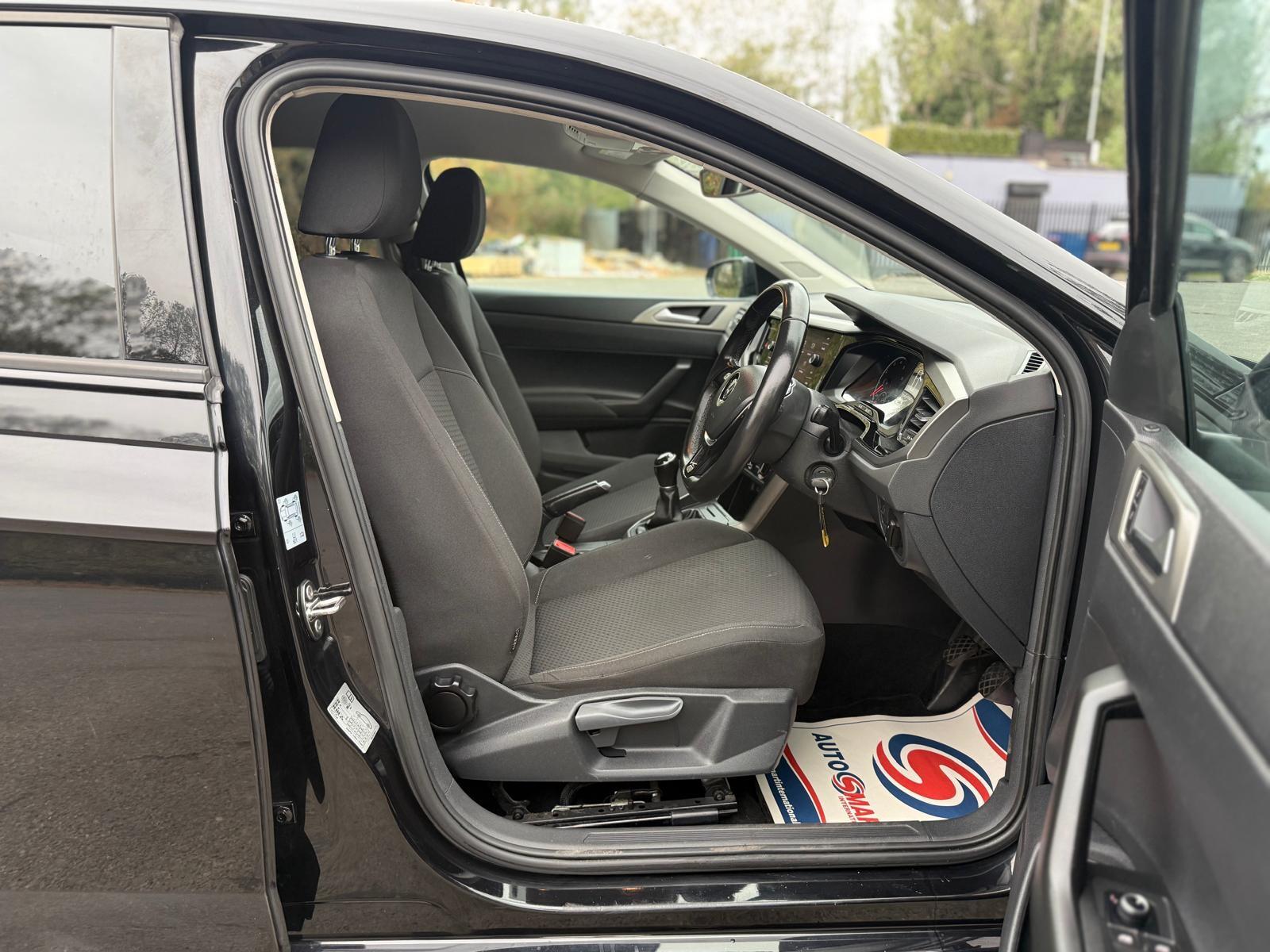 Volkswagen Polo view 31