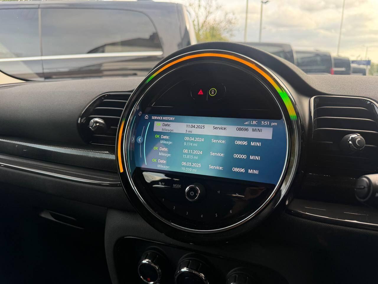 MINI Clubman view 43