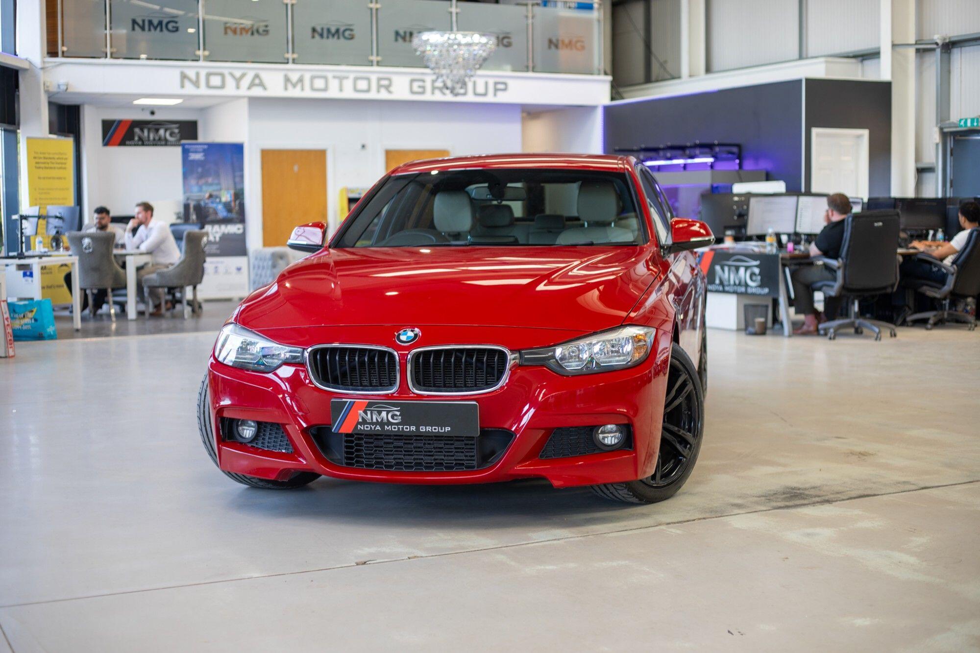 BMW 3 Series view 4