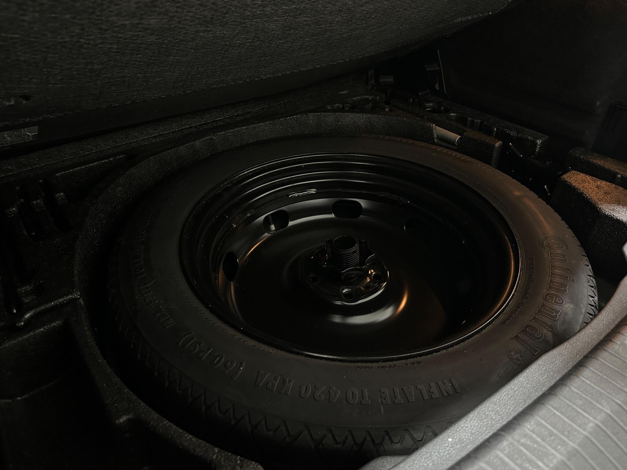 Volkswagen Tiguan view 42