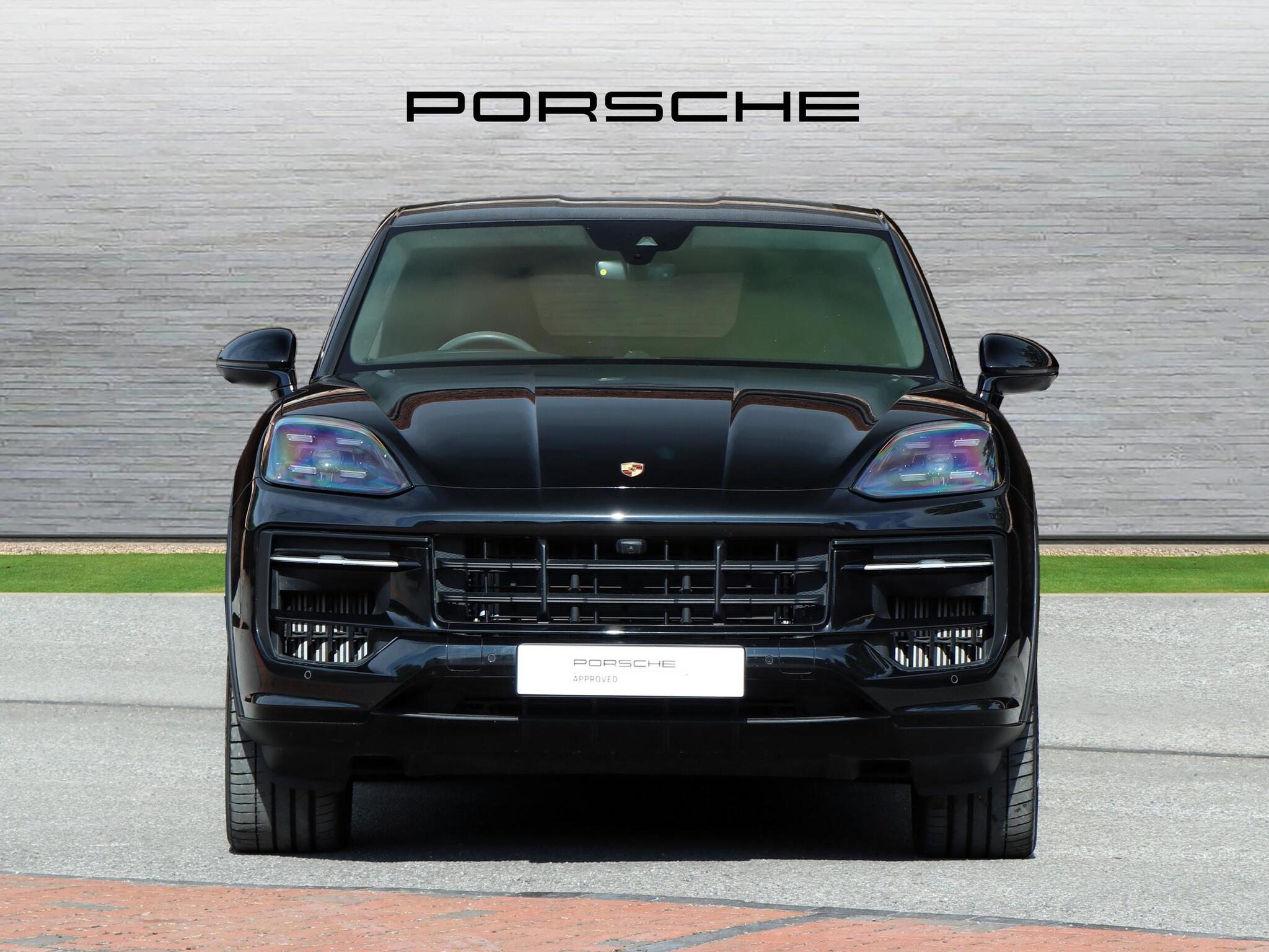 Porsche Cayenne view 7
