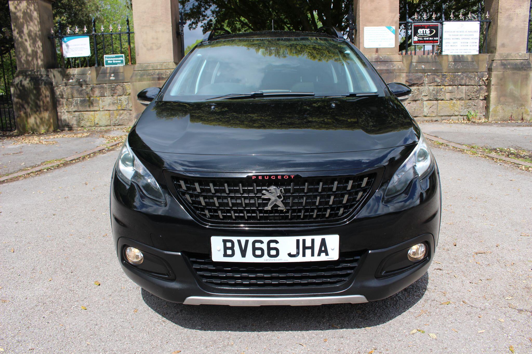Peugeot 2008 view 8