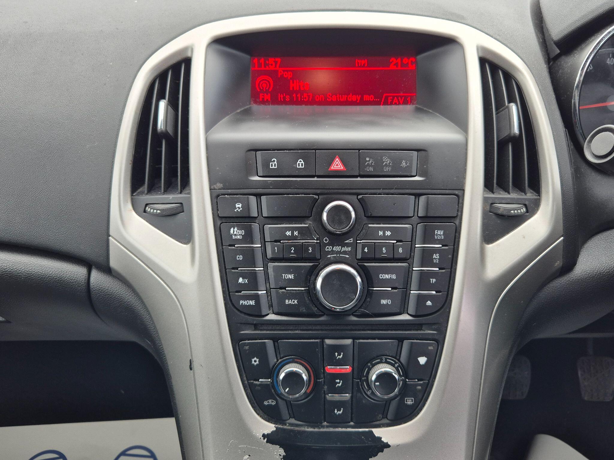 Vauxhall Astra view 15