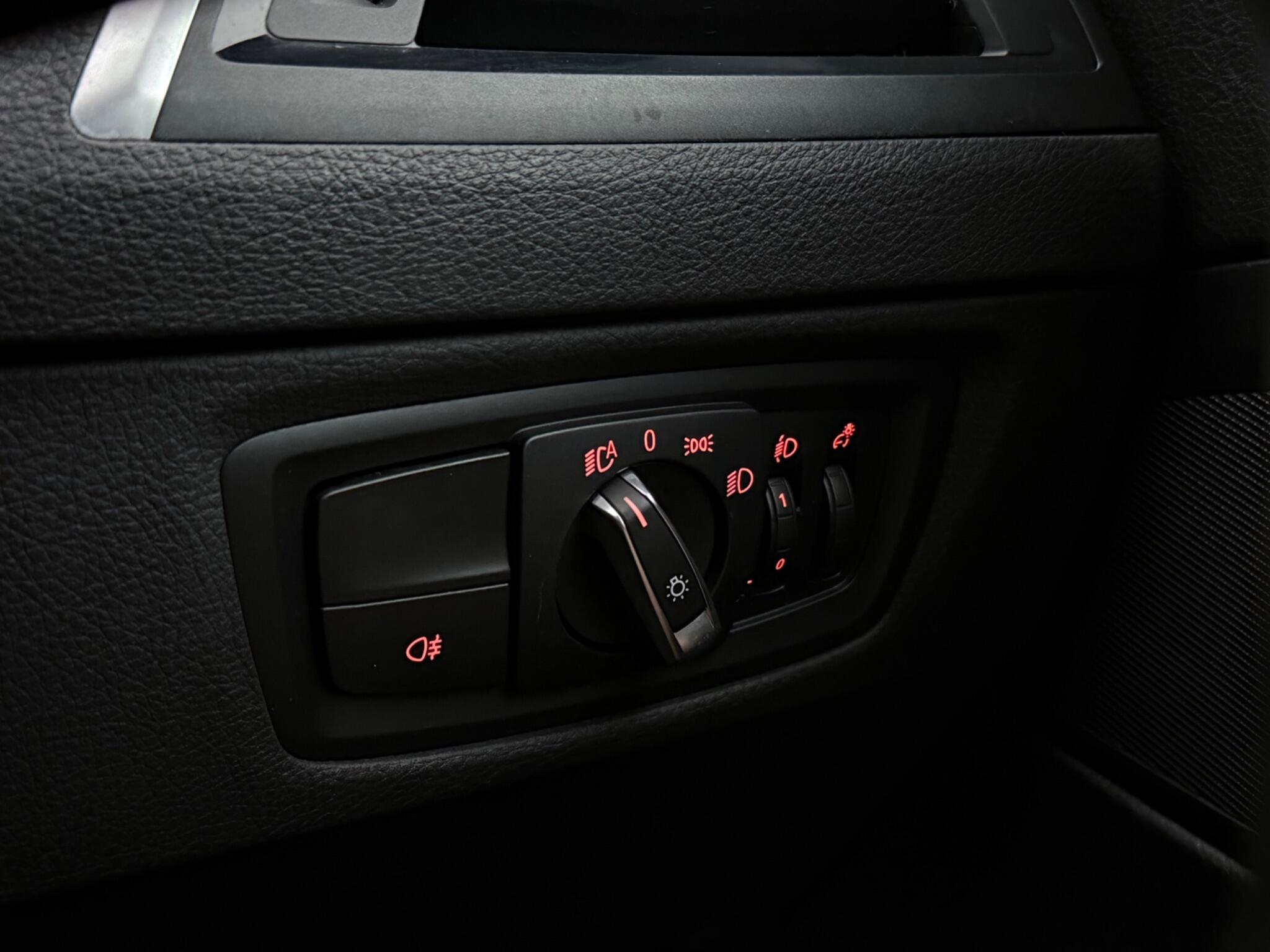 BMW 2 Series view 16