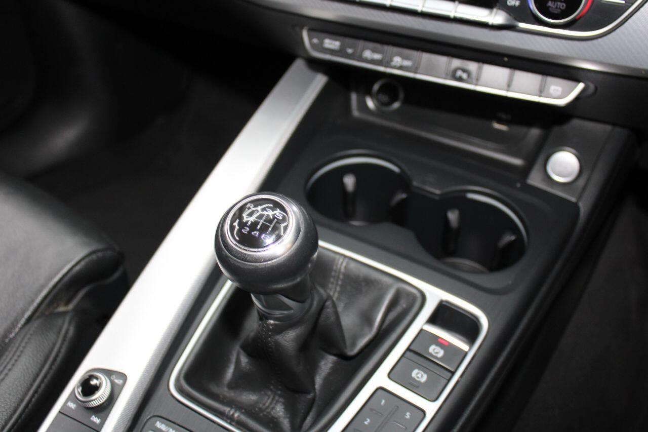 Audi A4 view 25