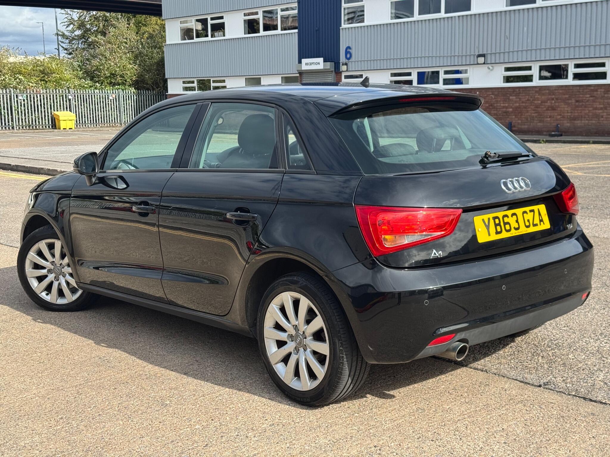 Audi A1 view 4