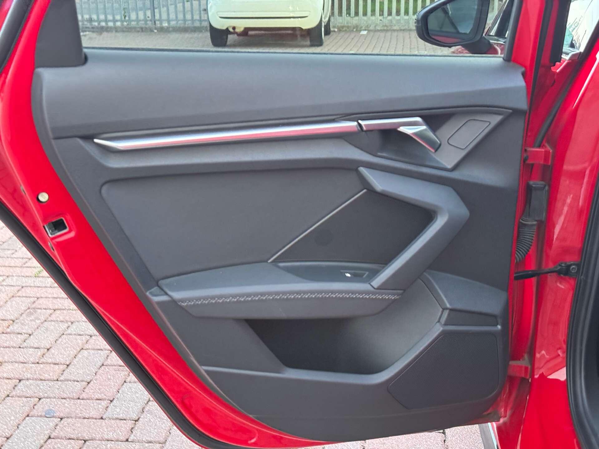 Audi S3 view 33