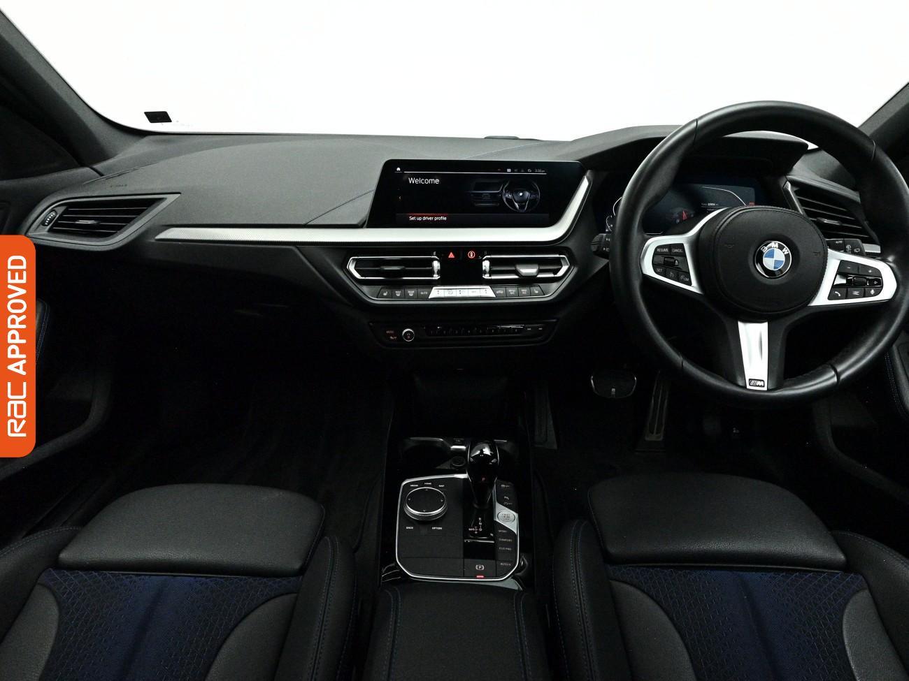 BMW 1 Series view 2