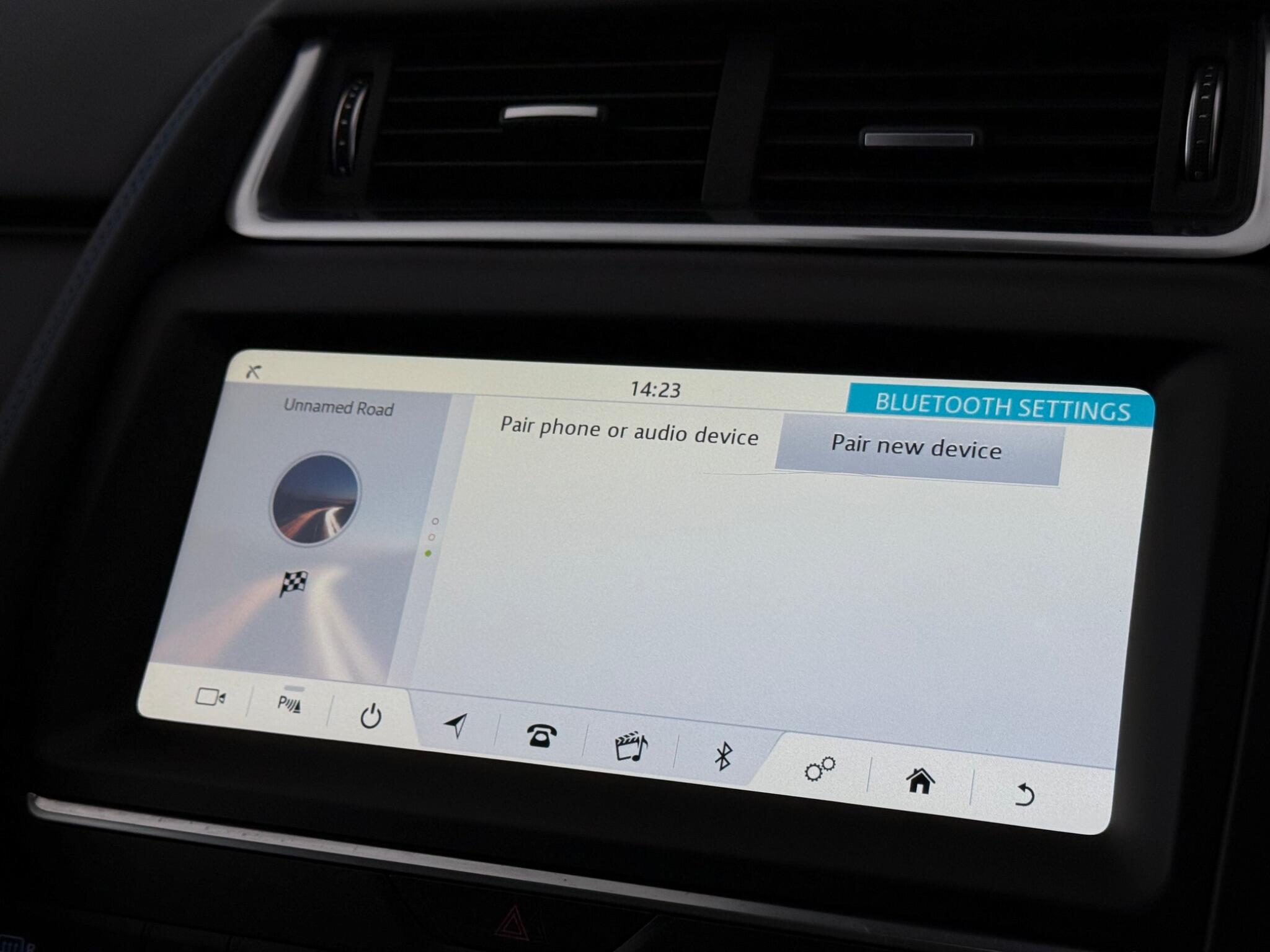 Jaguar E-Pace view 23