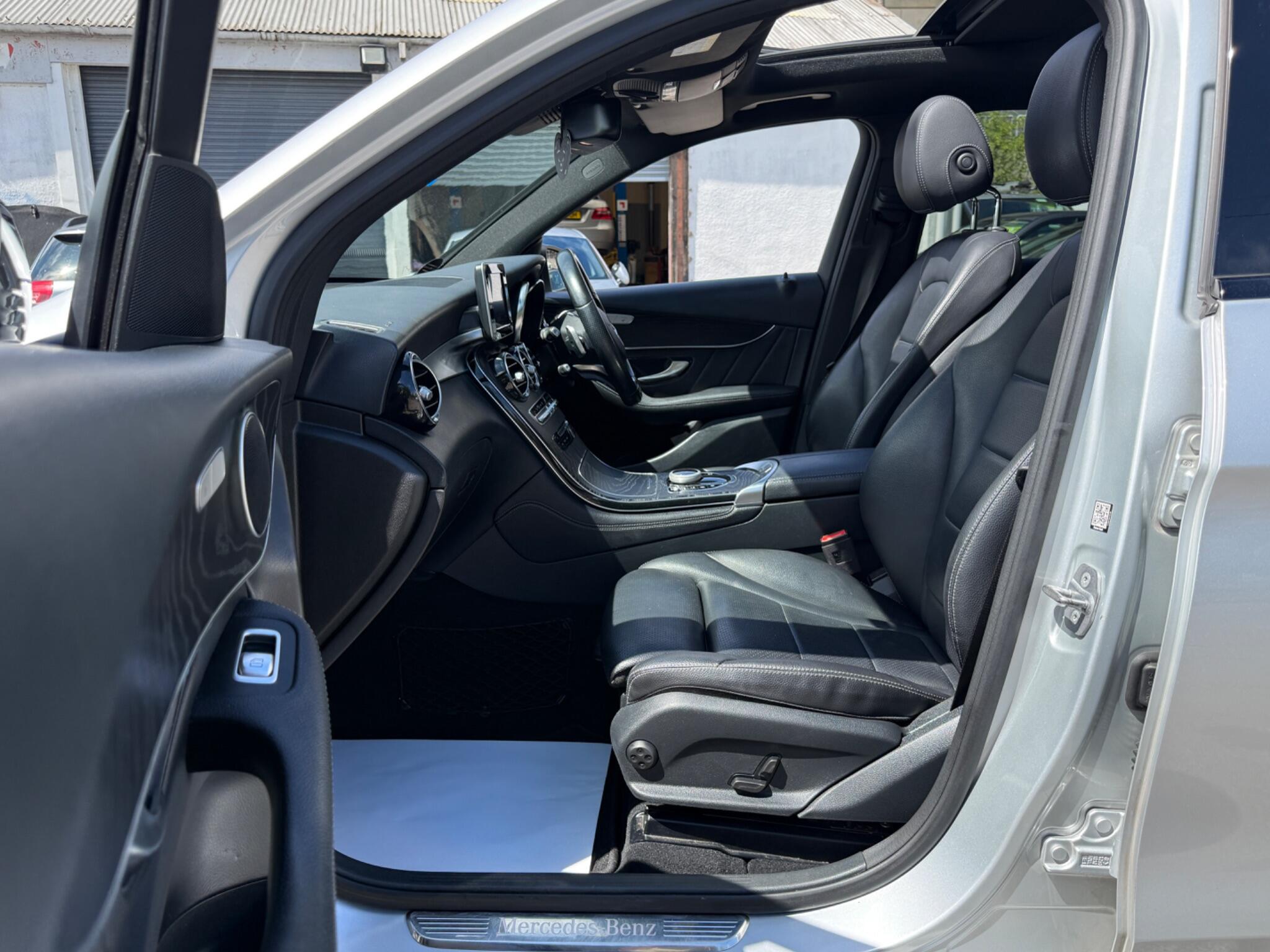Mercedes-Benz GLC - Image 49