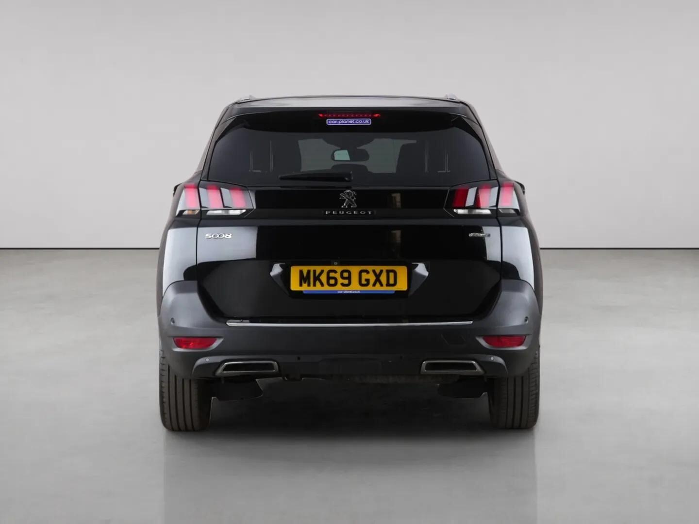 Peugeot 5008 view 7