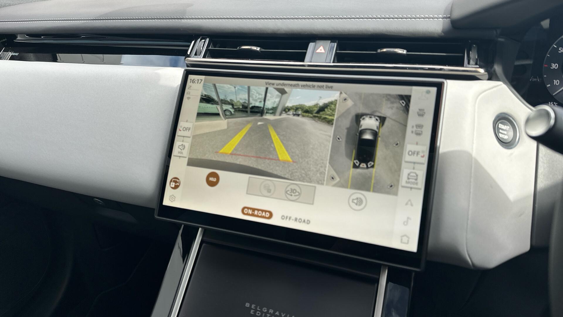 Land Rover Range Rover Velar view 61