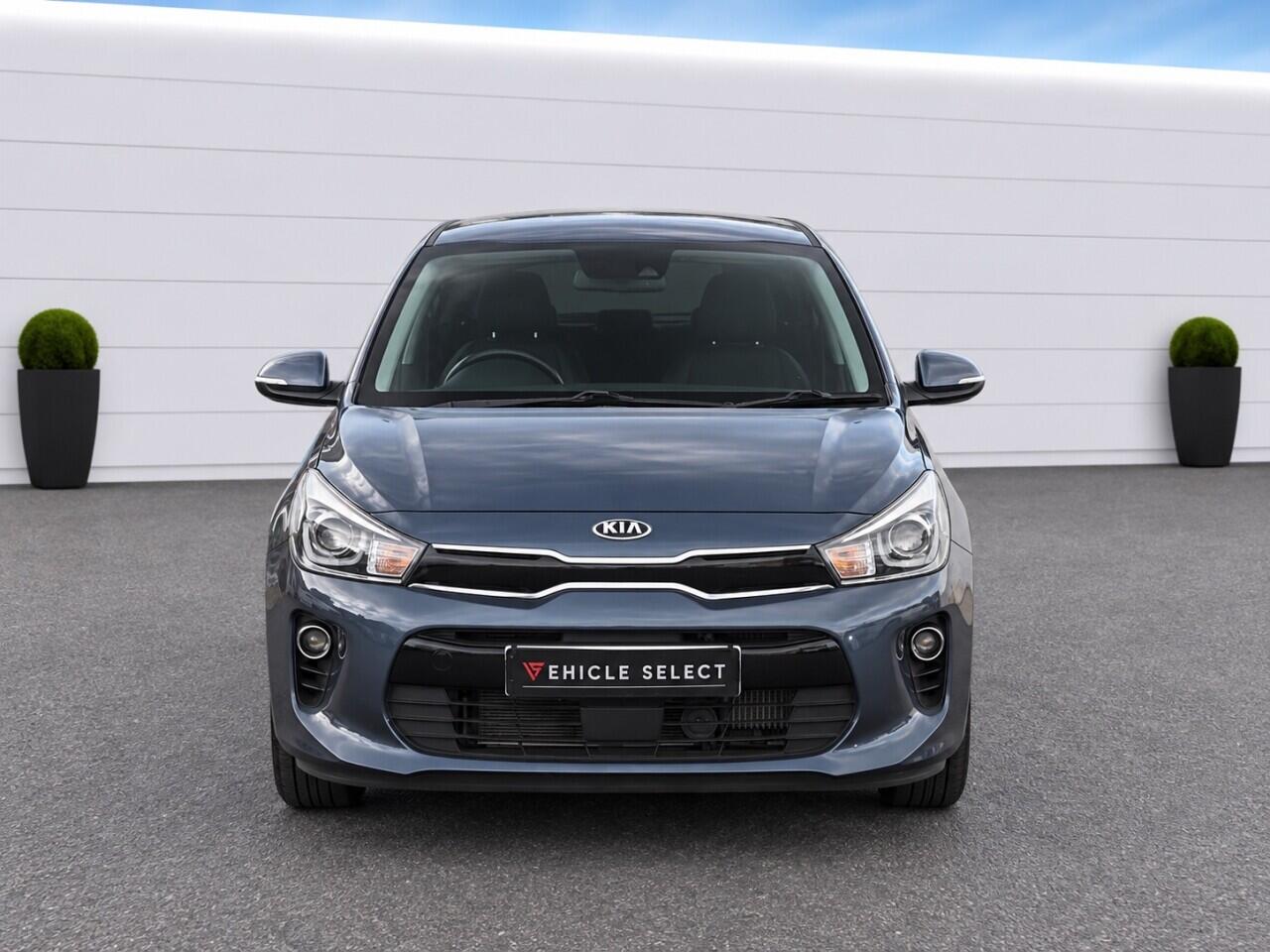 Kia Rio view 9