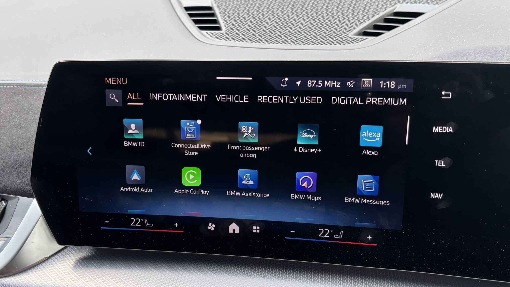 BMW iX2 view 34