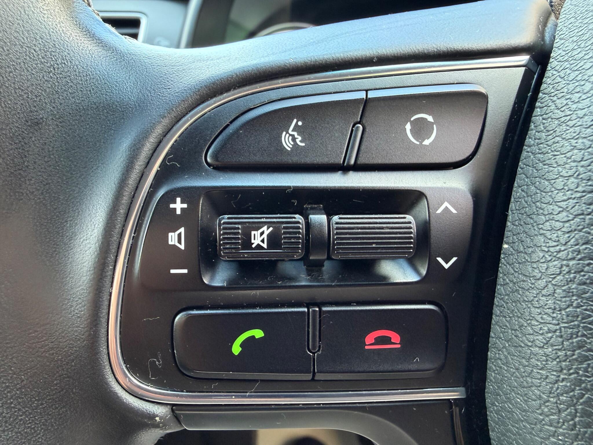 Kia Niro view 25