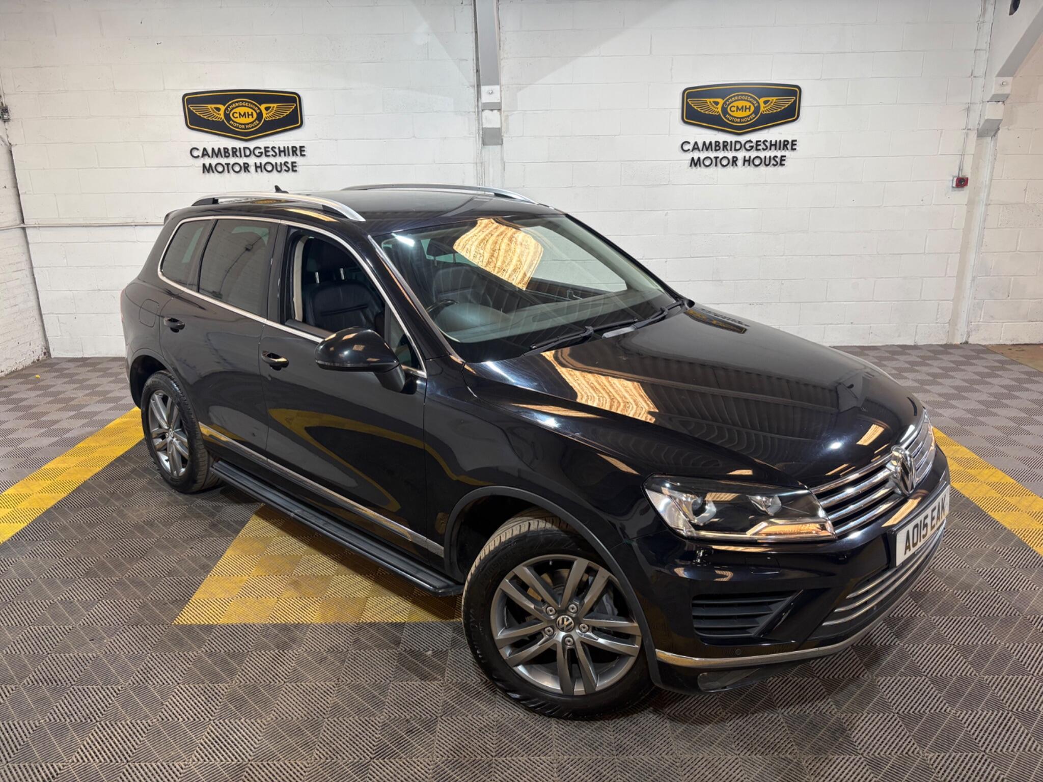 Volkswagen Touareg view 13