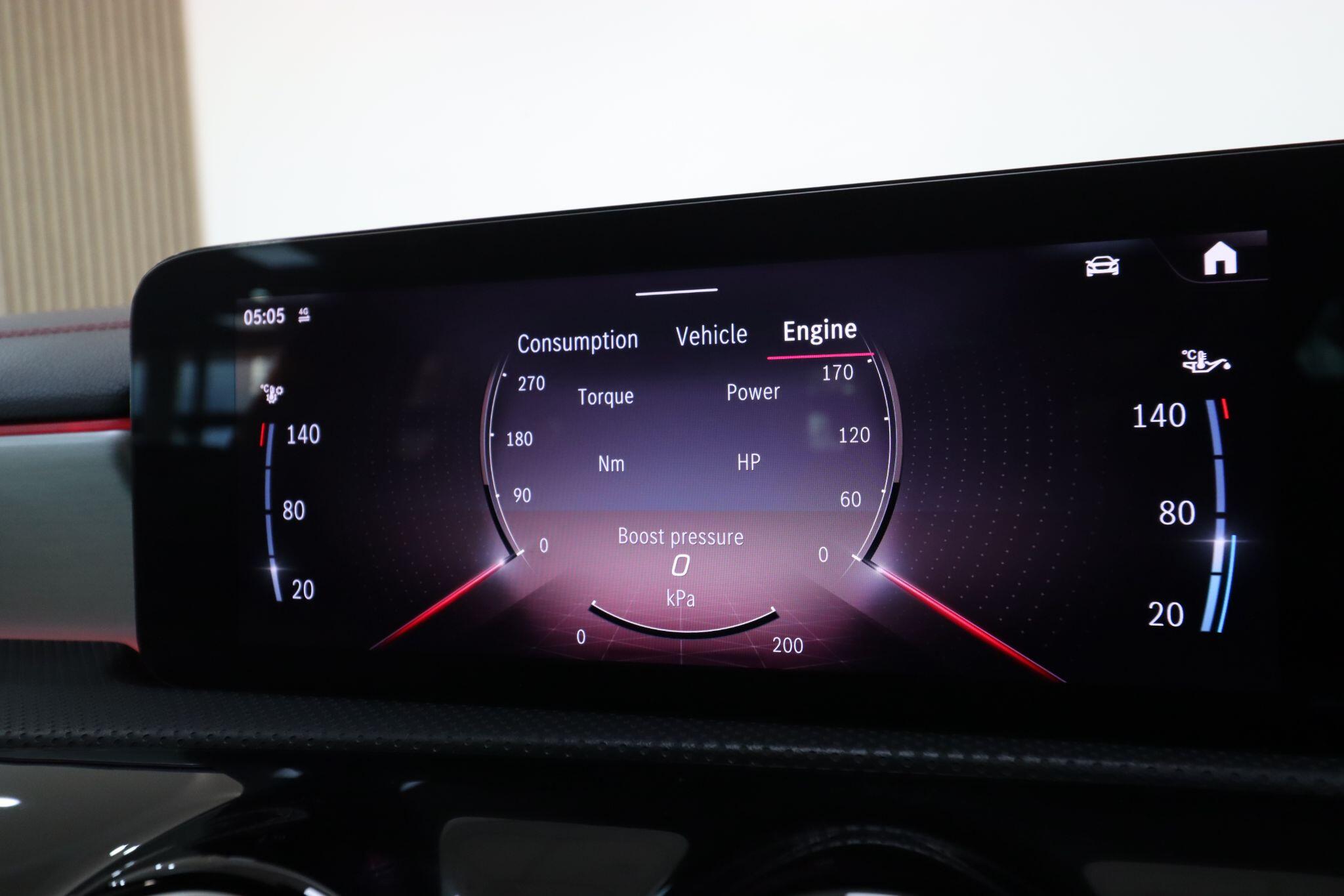 Mercedes-Benz Cla view 33
