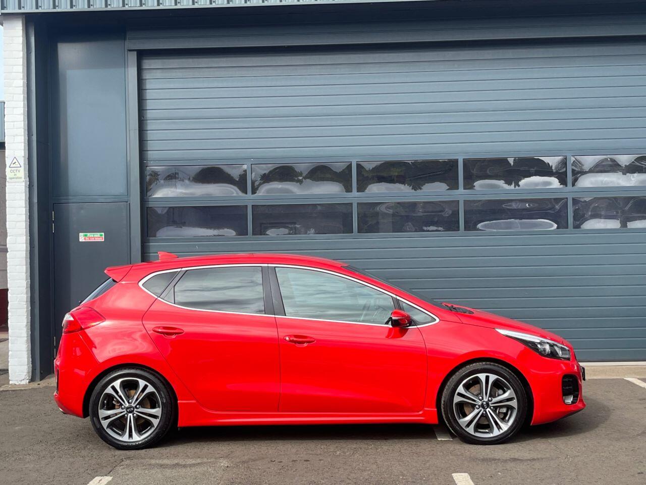 Kia Ceed view 2