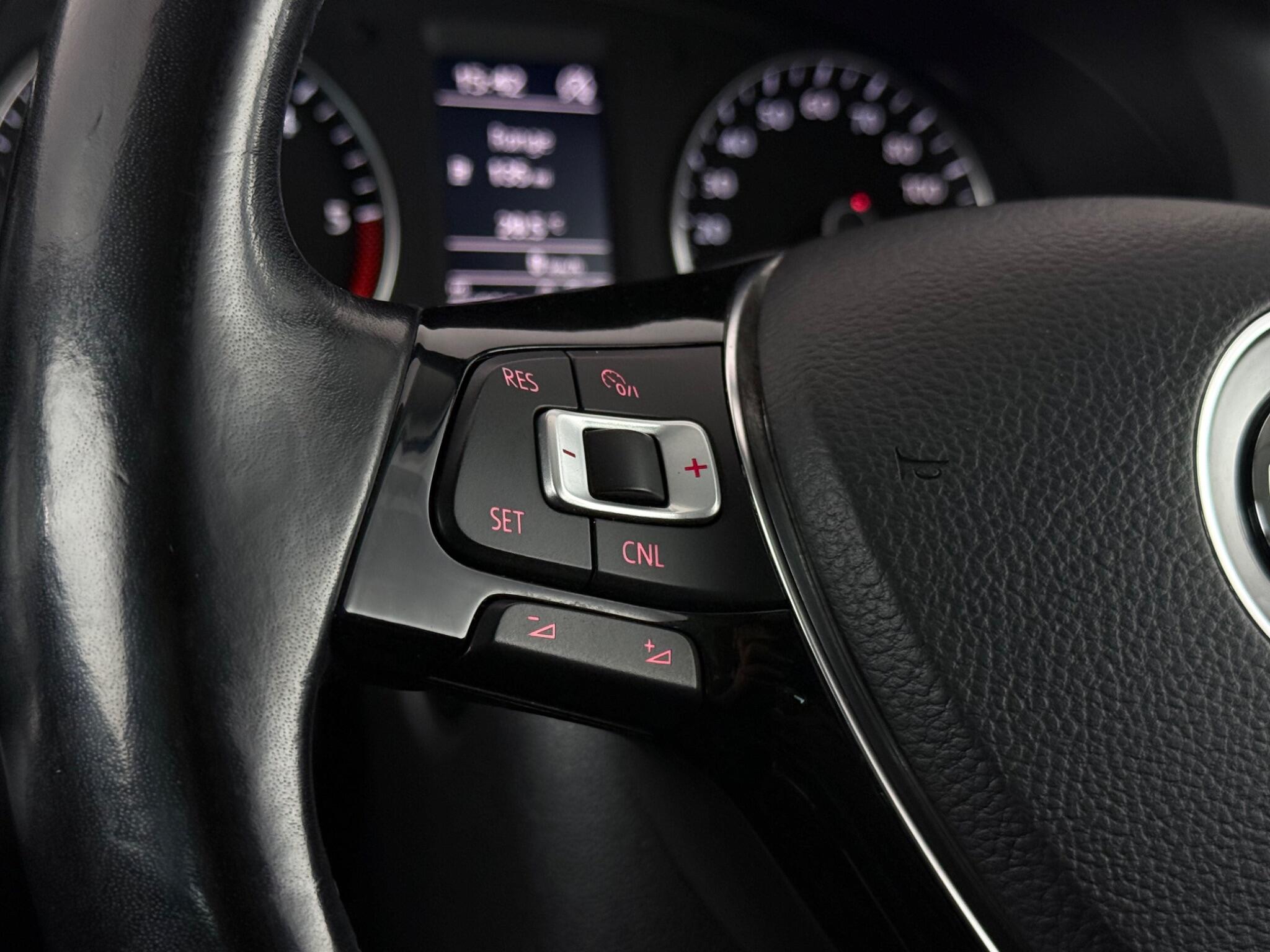 Volkswagen Sharan view 14