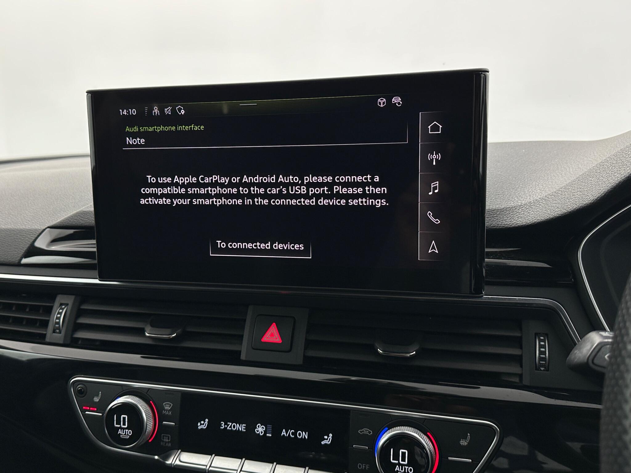 Audi A4 view 24