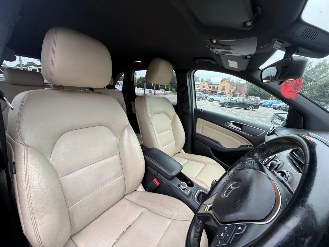 Mercedes-Benz B Class view 8