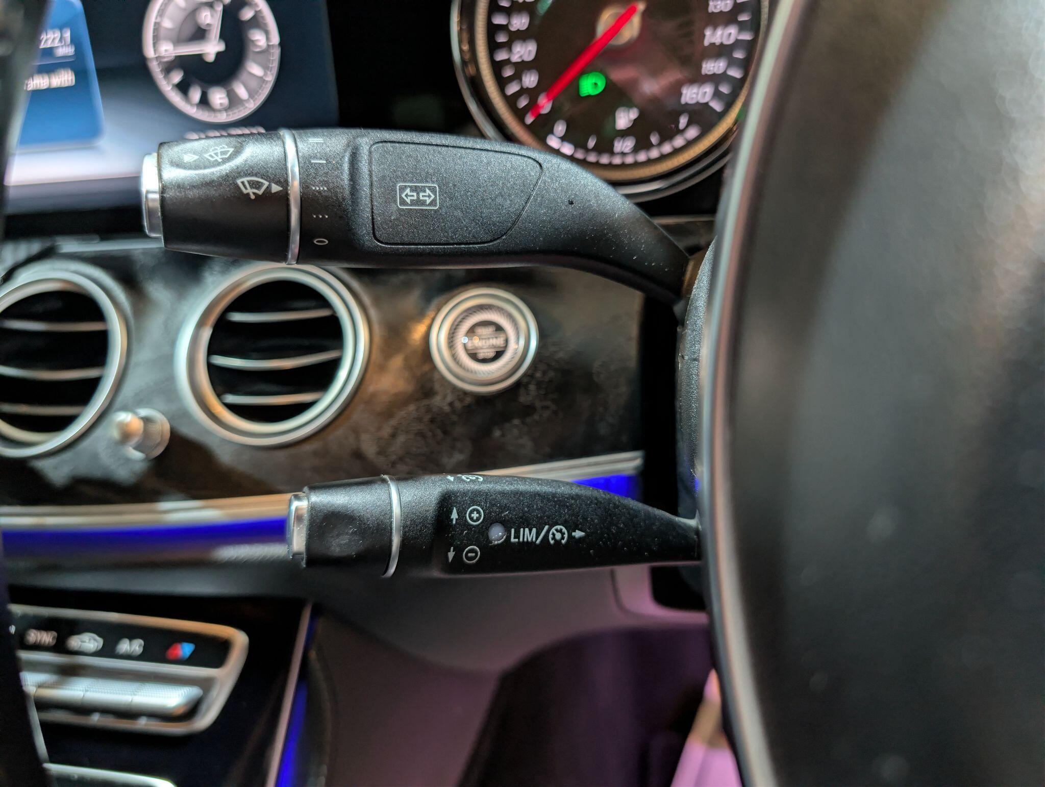 Mercedes-Benz E Class view 49