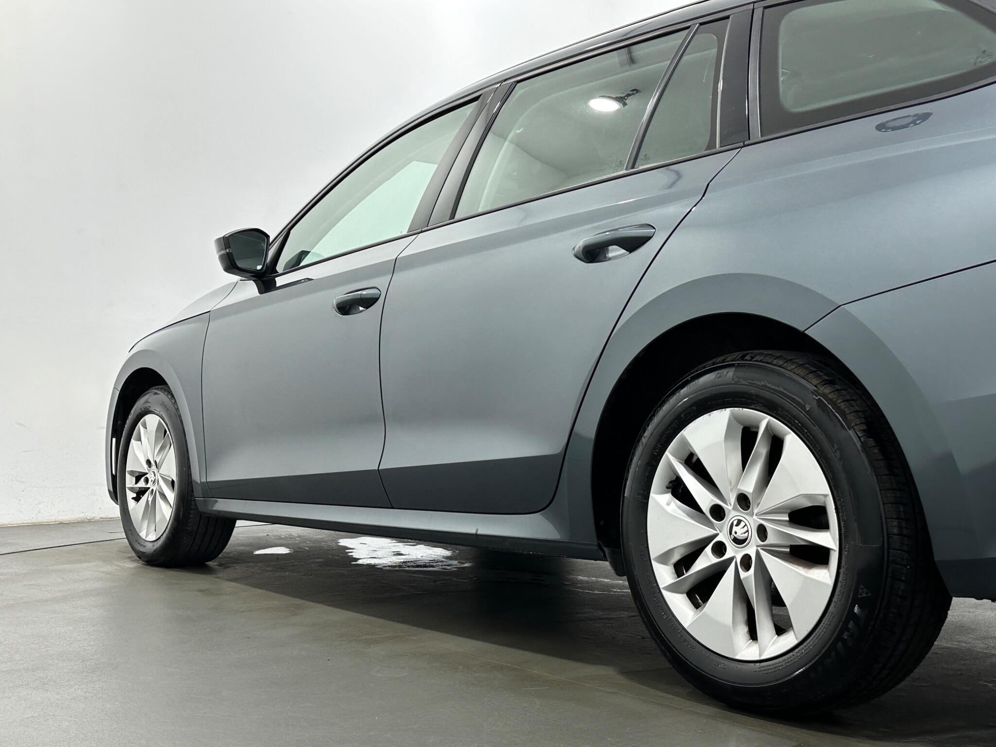 Skoda Octavia view 49