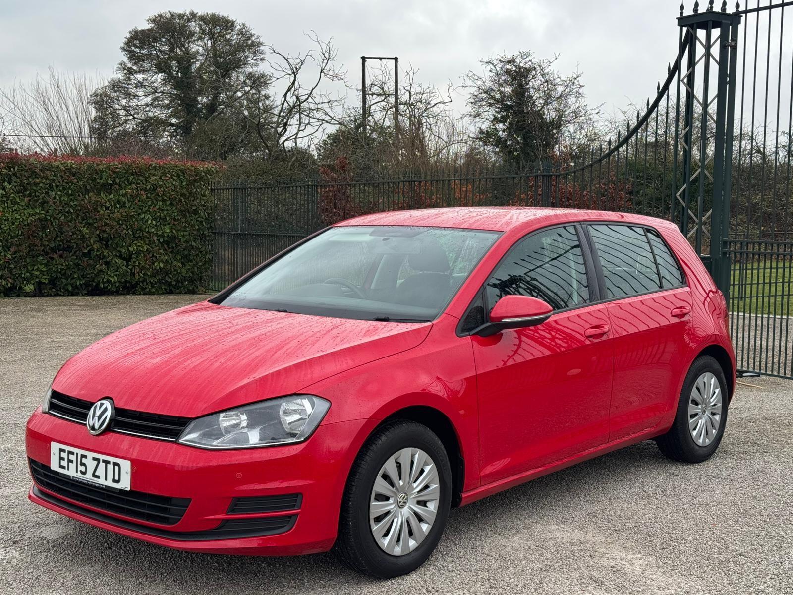 2015 Volkswagen Golf image 6