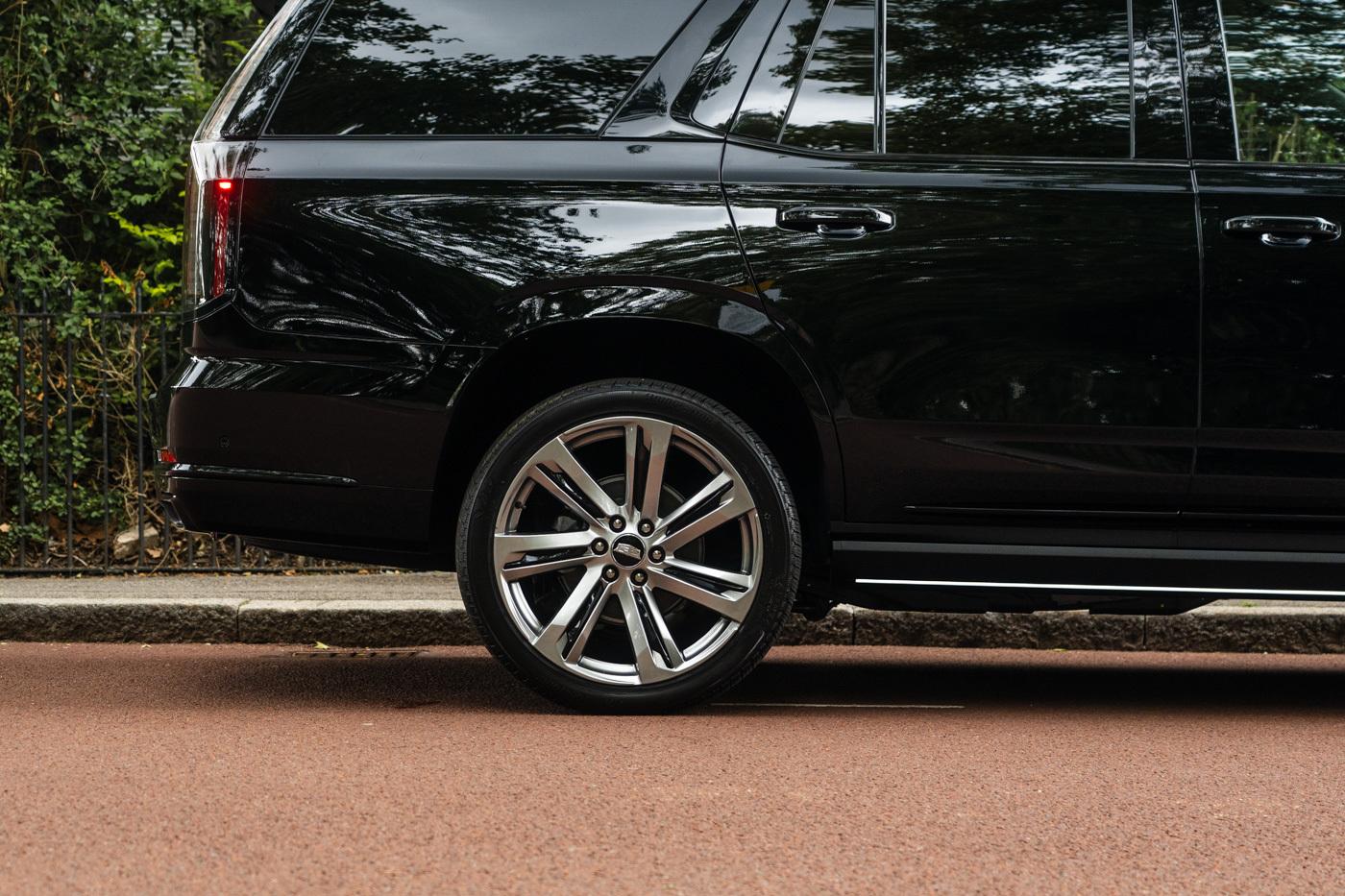 Cadillac Escalade view 12