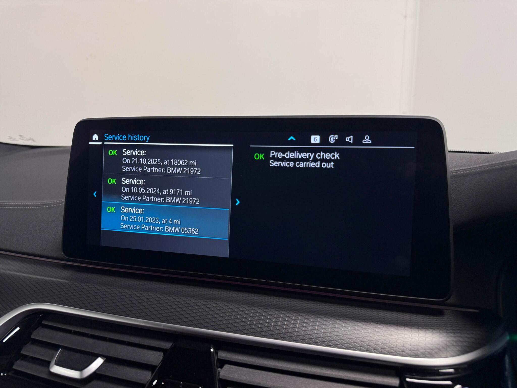 BMW 5 Series view 45