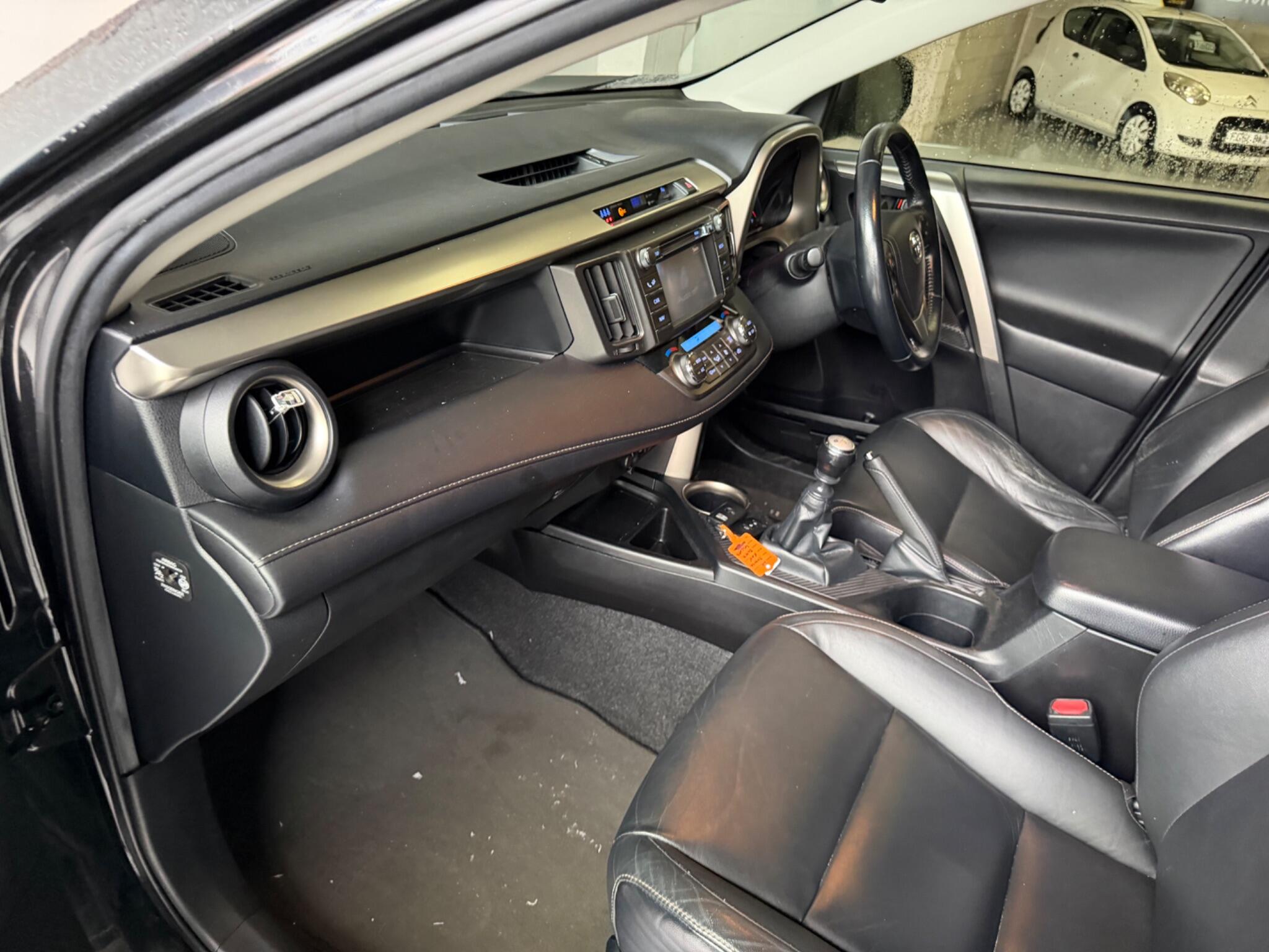 Toyota RAV4 view 49