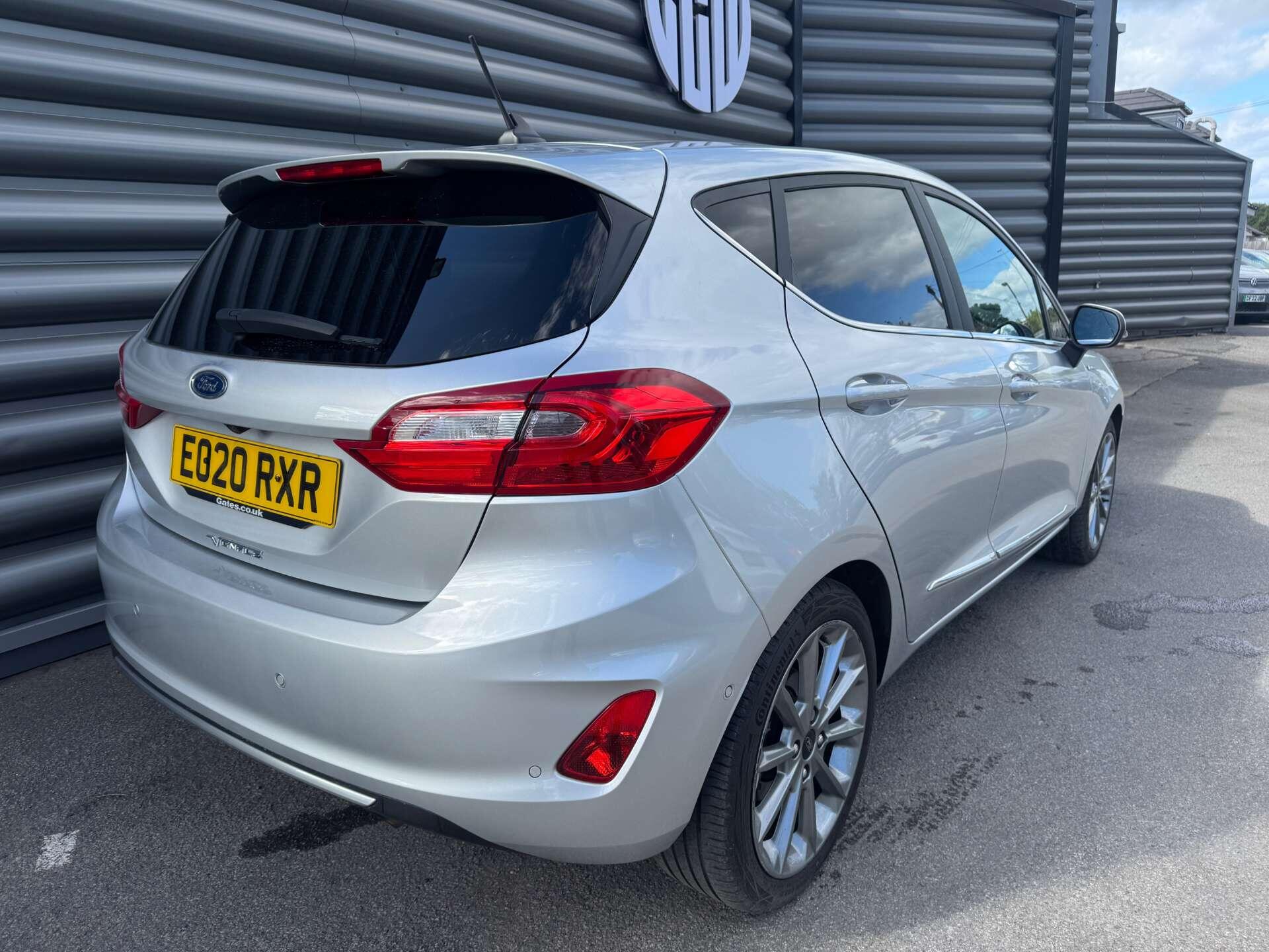 Ford Fiesta view 3