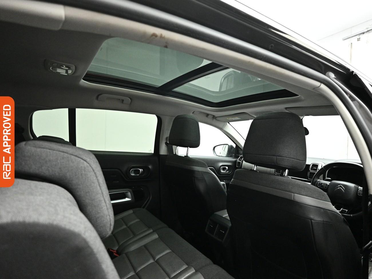 Citroen C5 Aircross view 3
