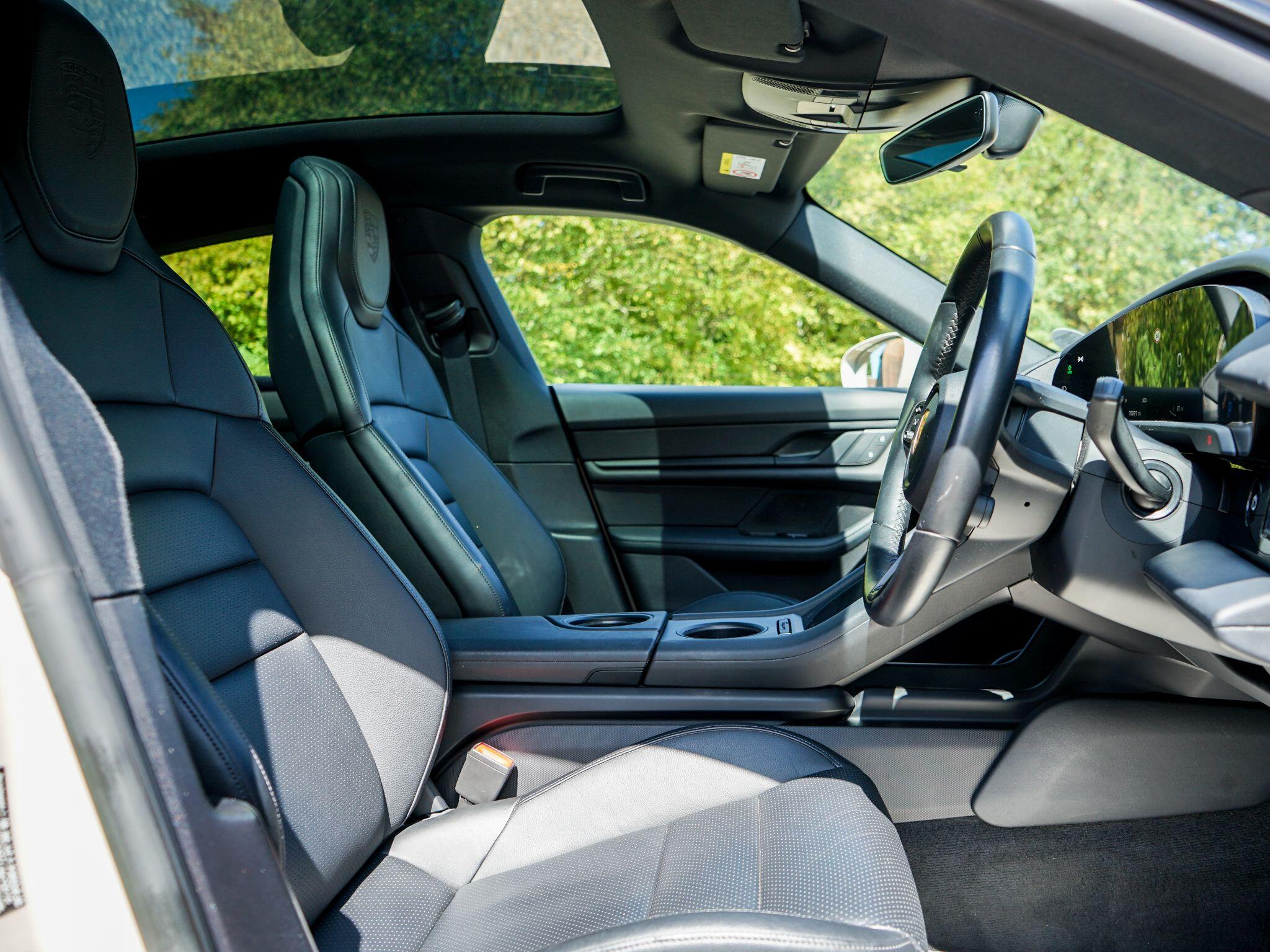 Porsche Taycan view 24