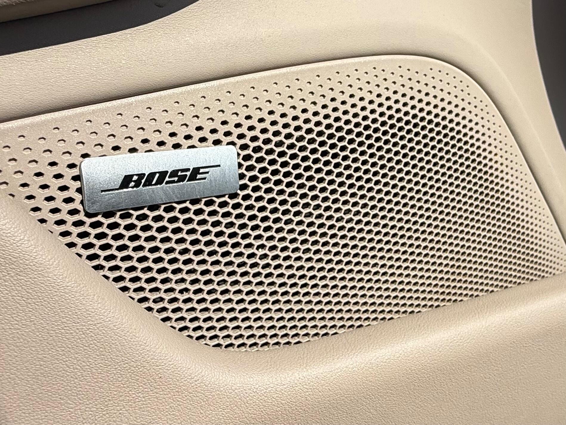 Porsche Taycan view 26