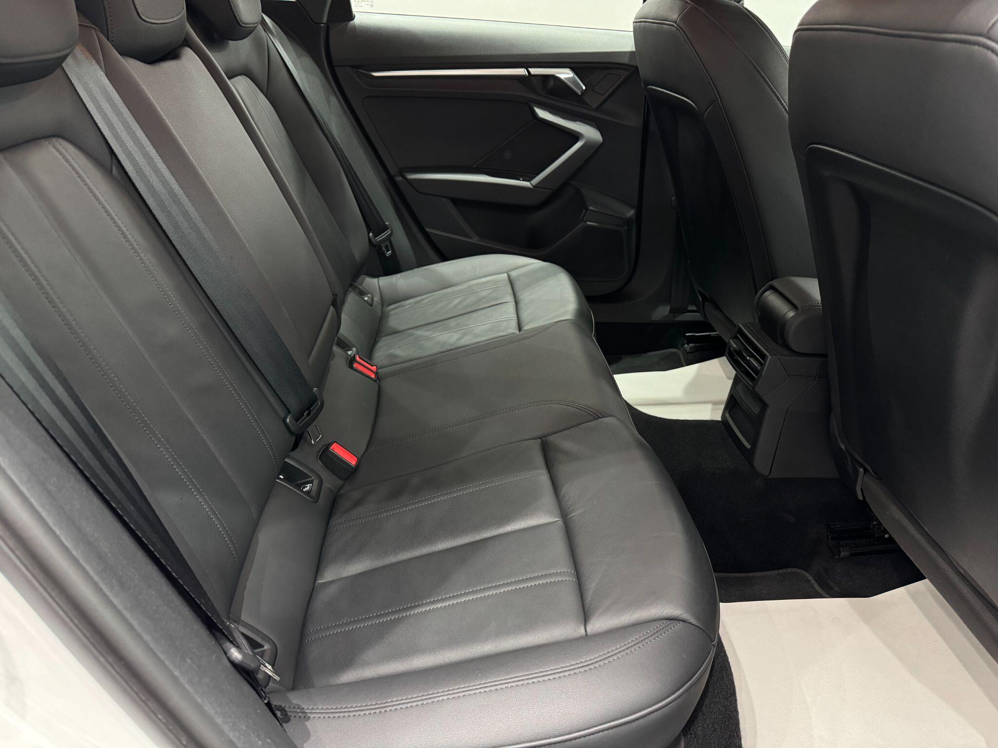 Audi A3 view 56